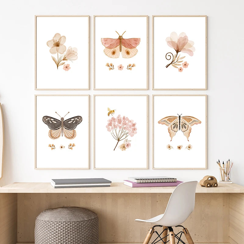 Affiche sur toile avec fleurs et papillons à l'aquarelle