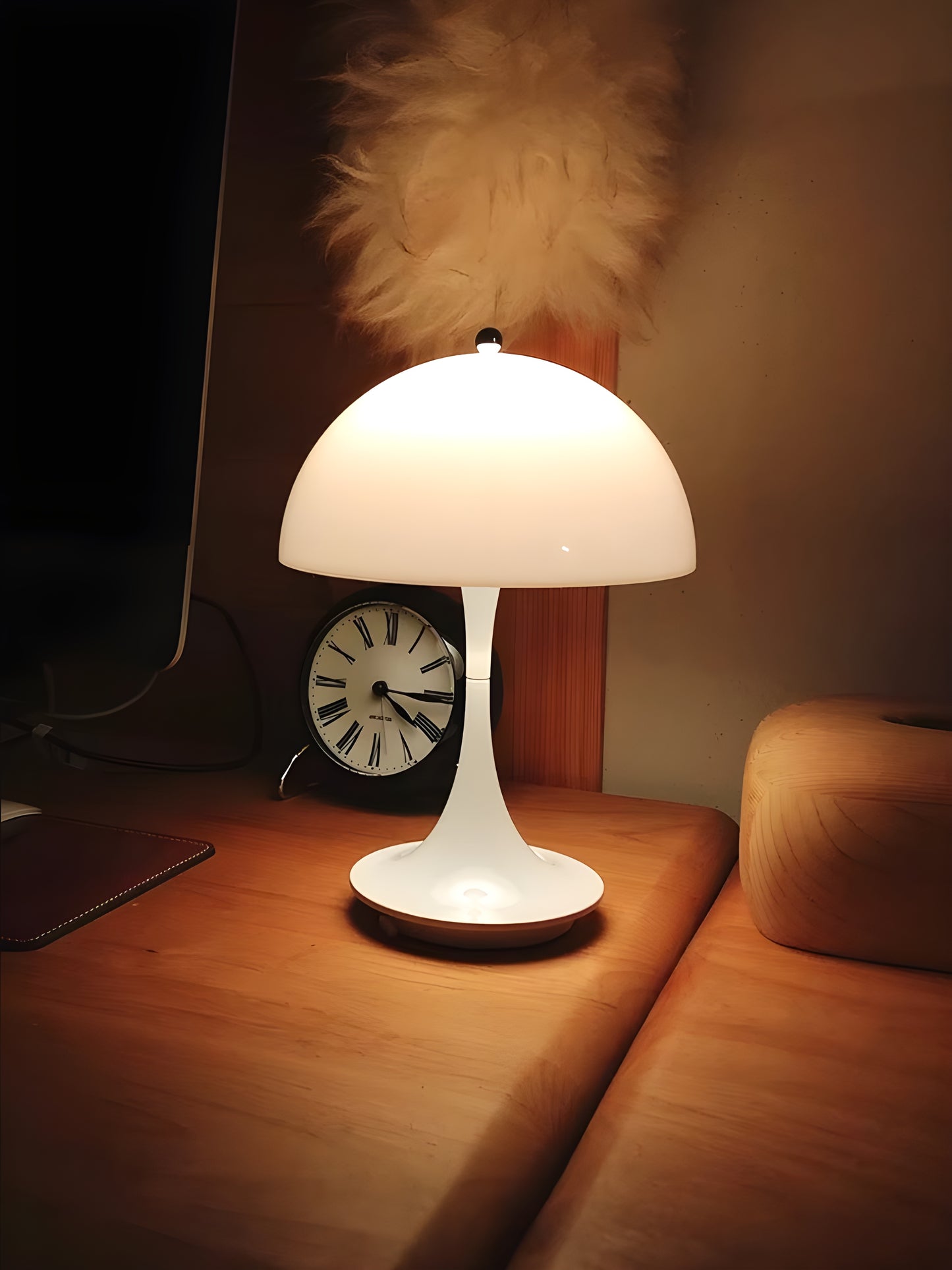 Flower Bud Table Lamp