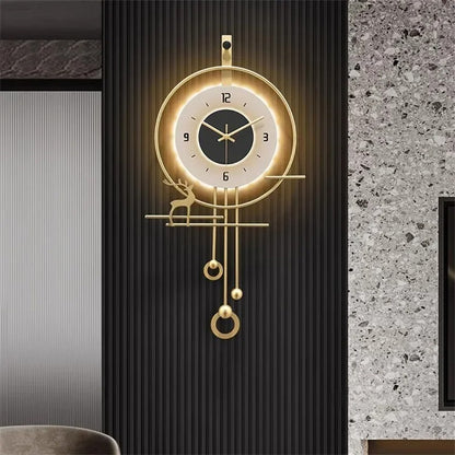 Winter Gold Clock