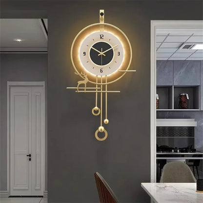 Winter Gold Clock