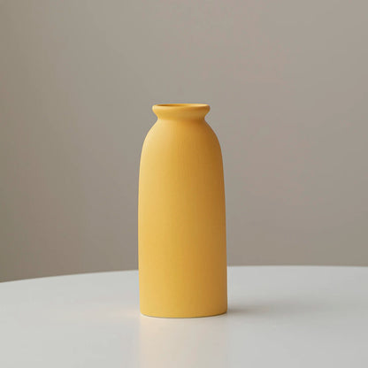 Vase en céramique minimaliste