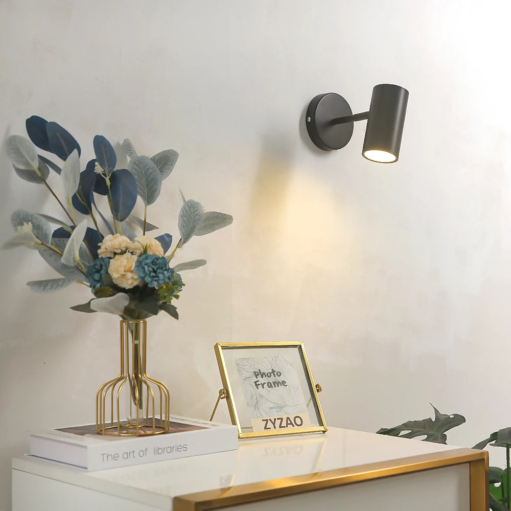 Spot Wall Lamp