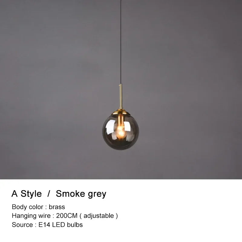 Lampe suspendue en forme de boule de verre